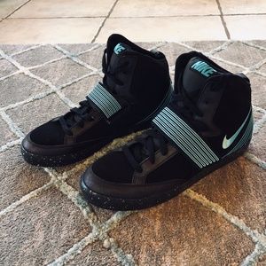 Nike Skystepper 2013 Mens Basketball Shoes